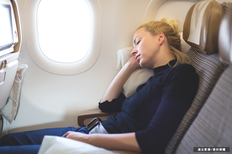 Better to Stay Awake During a Flight’s Takeoff and Landing