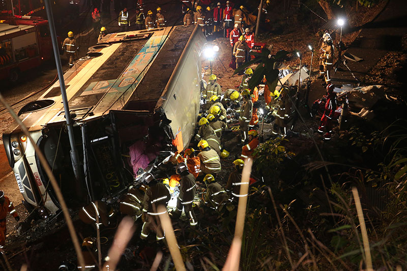 Hong Kong Police Probe Deadly Bus Accident