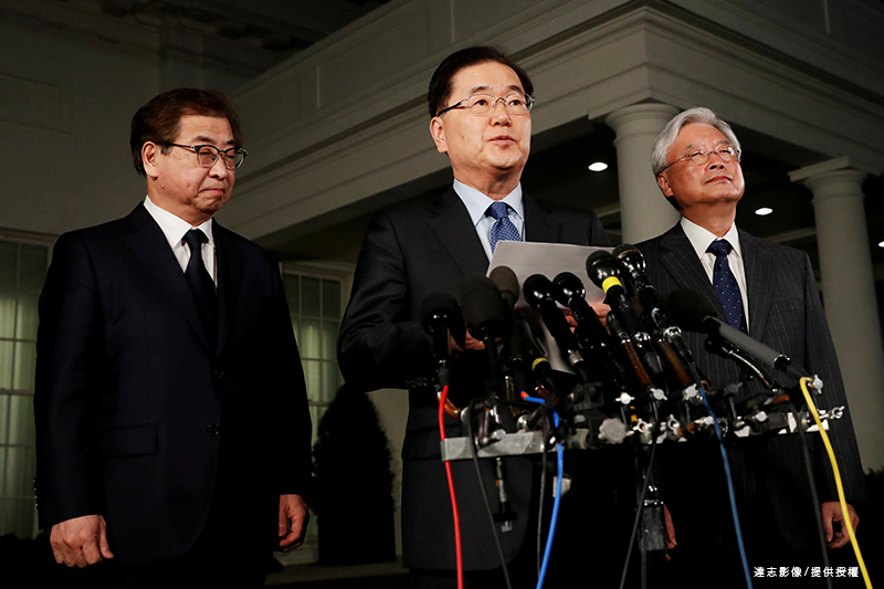 South and North Korea to Hold Summit in April