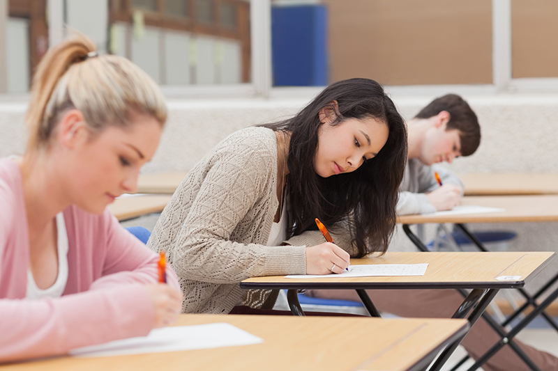 Having the English Listening Comprehension Test