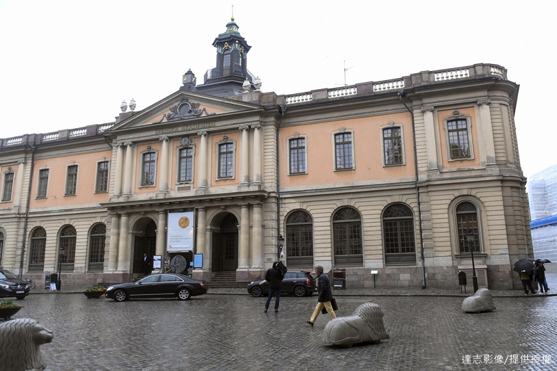 Sex Scandal Threatens Nobel Prize for Literature