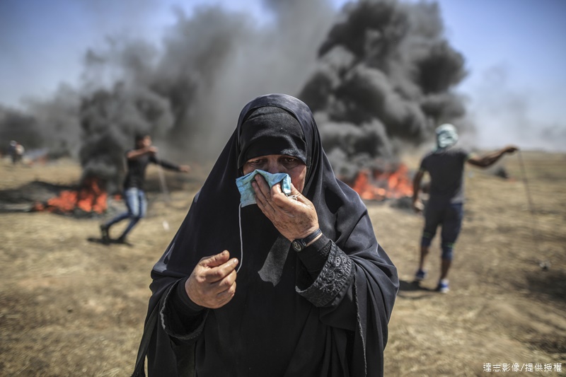 62 Palestinians Dead in Brutal Israeli Attack on Gaza Protesters