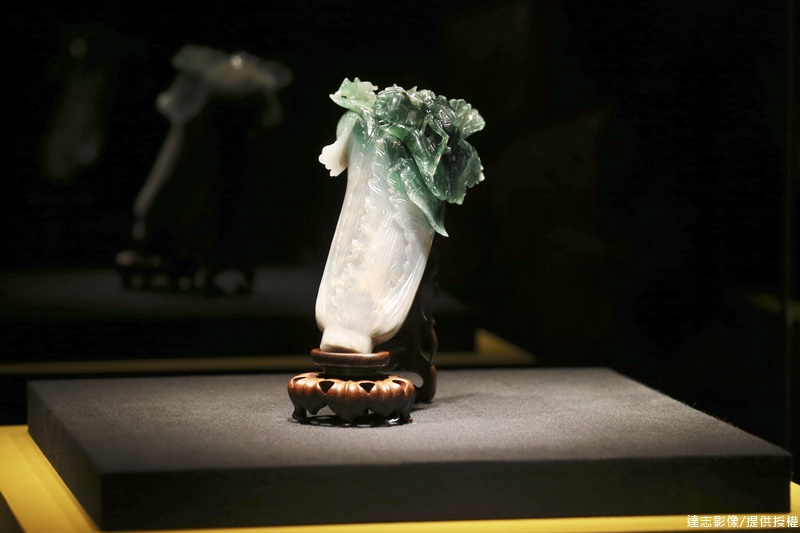 National Palace’s Jadeite Cabbage Is a Third Rate Artifact, Forbidden City Director Says