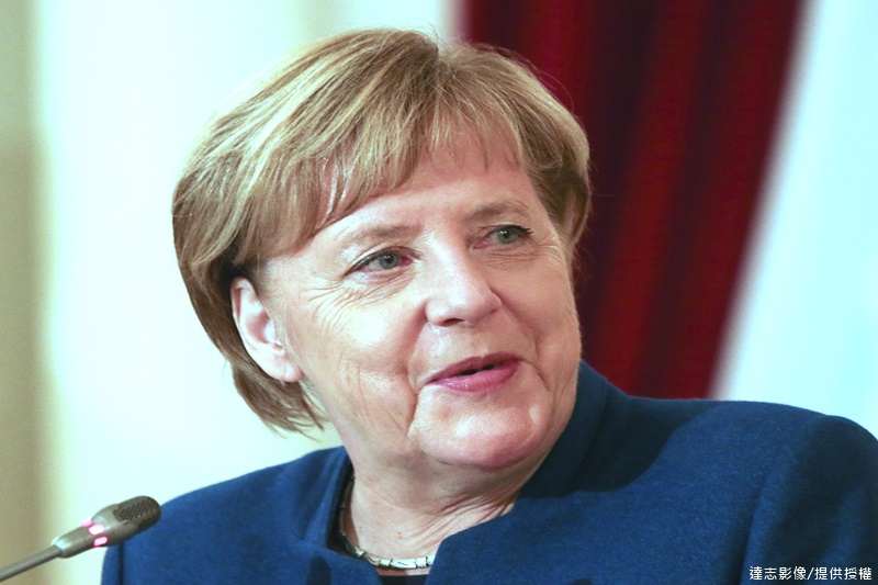 Angela Merkel to Step Down as German Chancellor in 2021