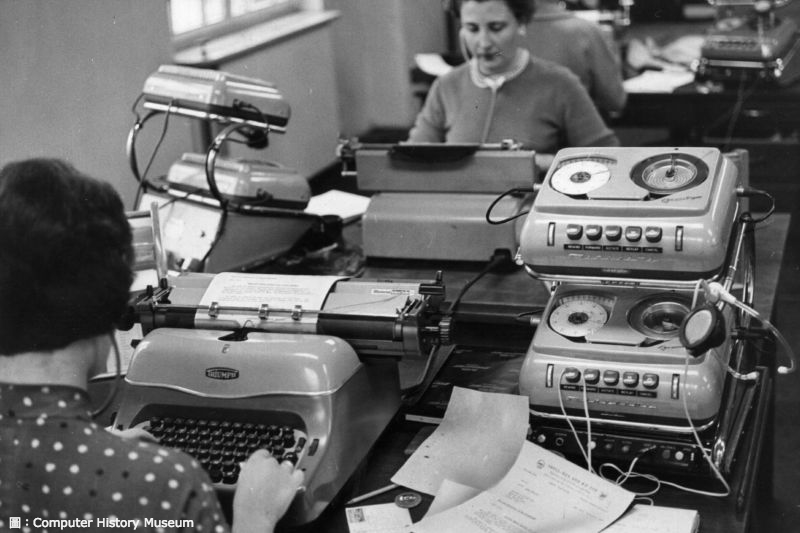 The Creator of the First Computerized Word Processor Passed Away