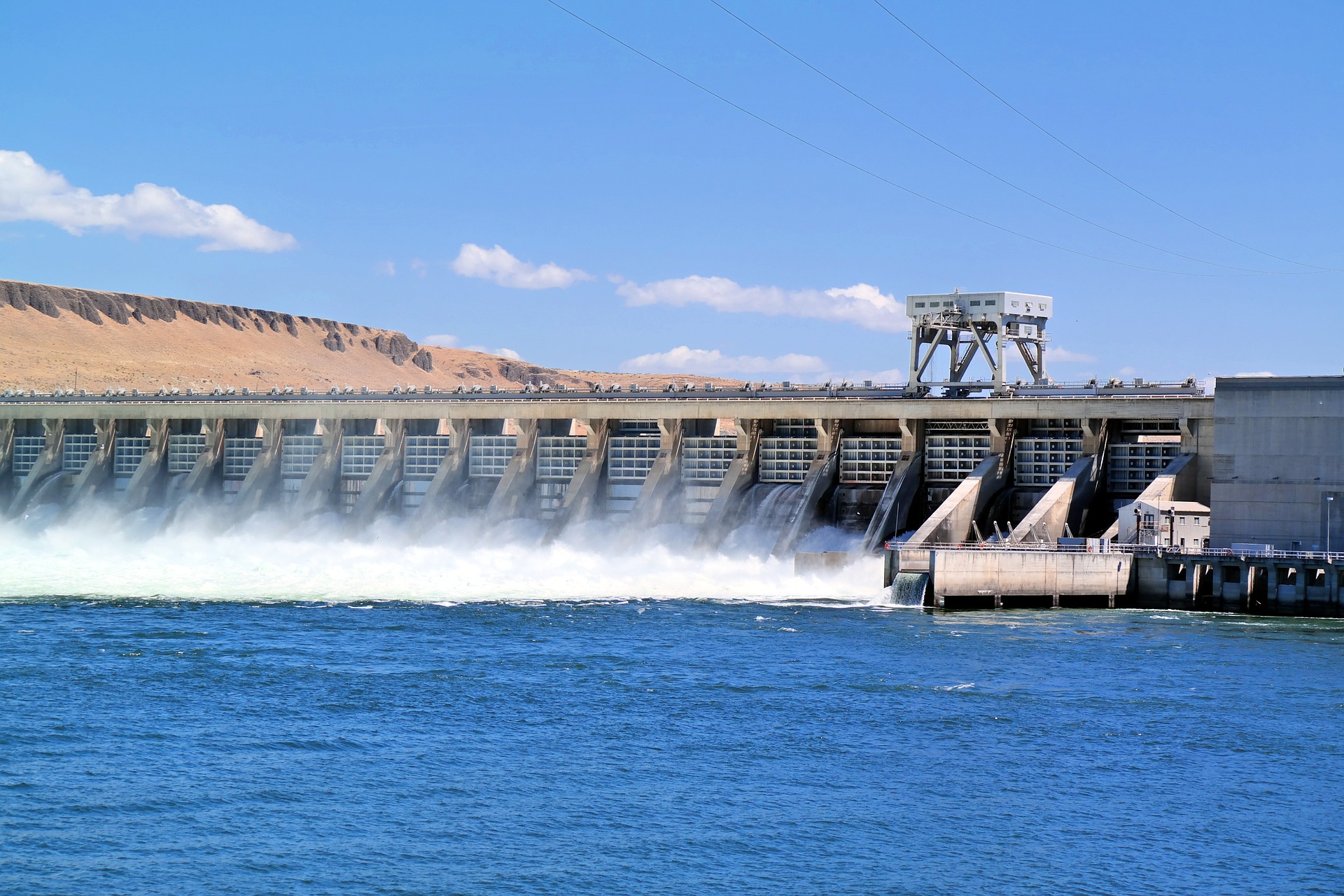Raising the Warragamba Dam Wall