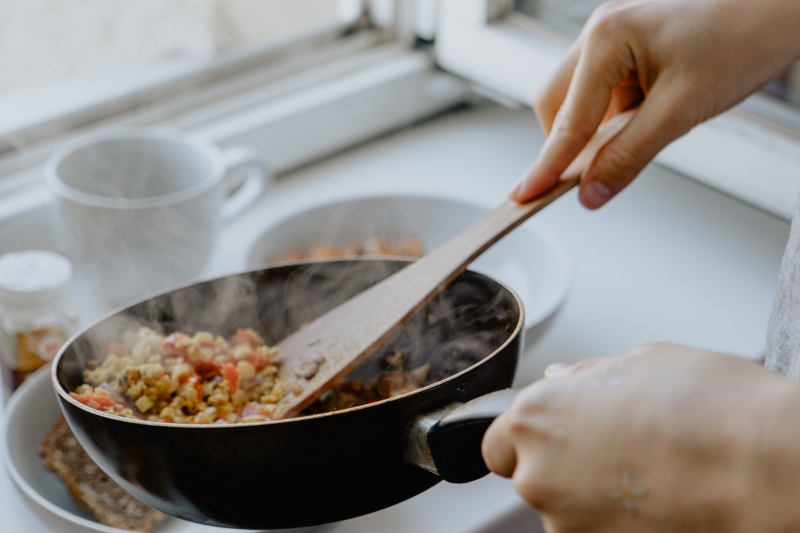 I Do the Cooking and You Do the Dishes