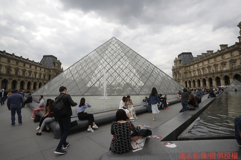 The Louvre Reopens After Strike