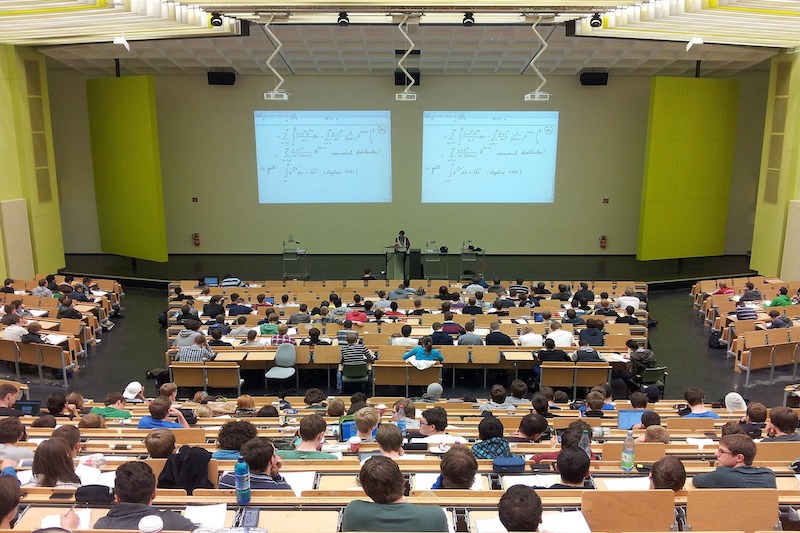 Schools Adapt as MBA Applications Decline