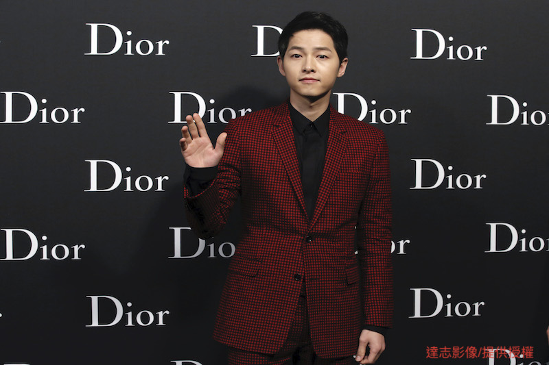 Song Joong-ki’s New Post on Instagram