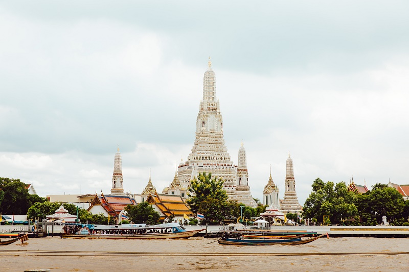Taking Dad for a Holiday in Thailand