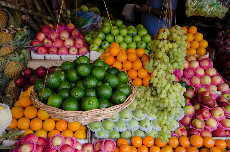 Buying Fruits