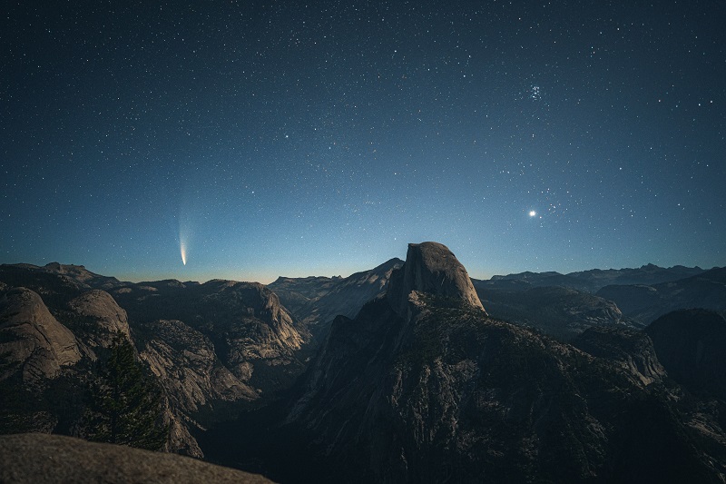 First Visible Comet of the Year