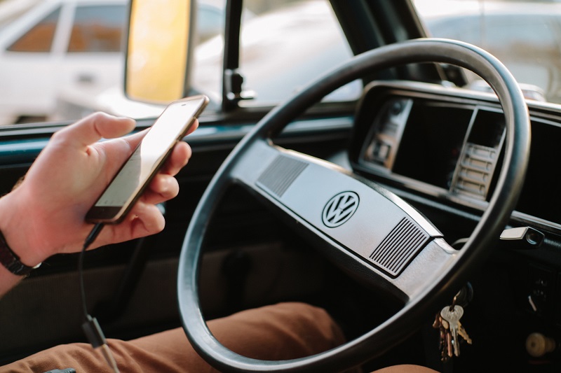 Apple Rolls Out iPhone Keyless Feature