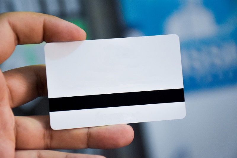 Electronic ID Card Put off Until 2021
