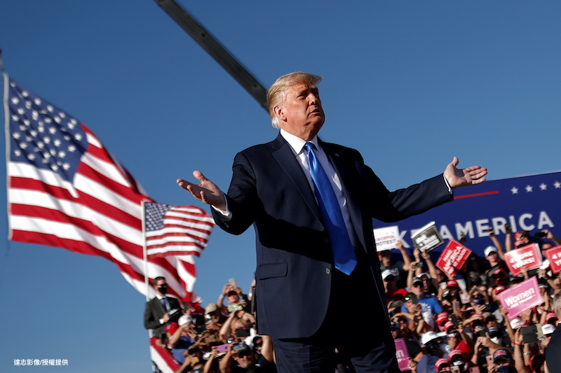 Report Says Trump Paid No Income Tax for 10 Years