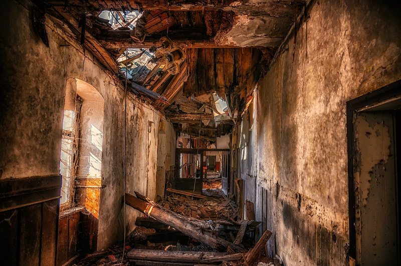 Haunted House in Minxiong for Sale