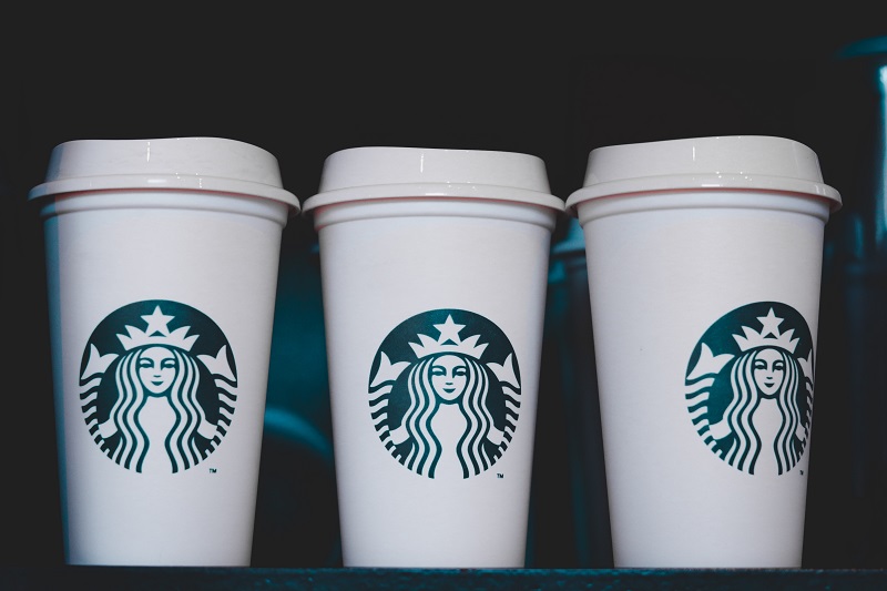 Starbucks Offers Prepaid Service
