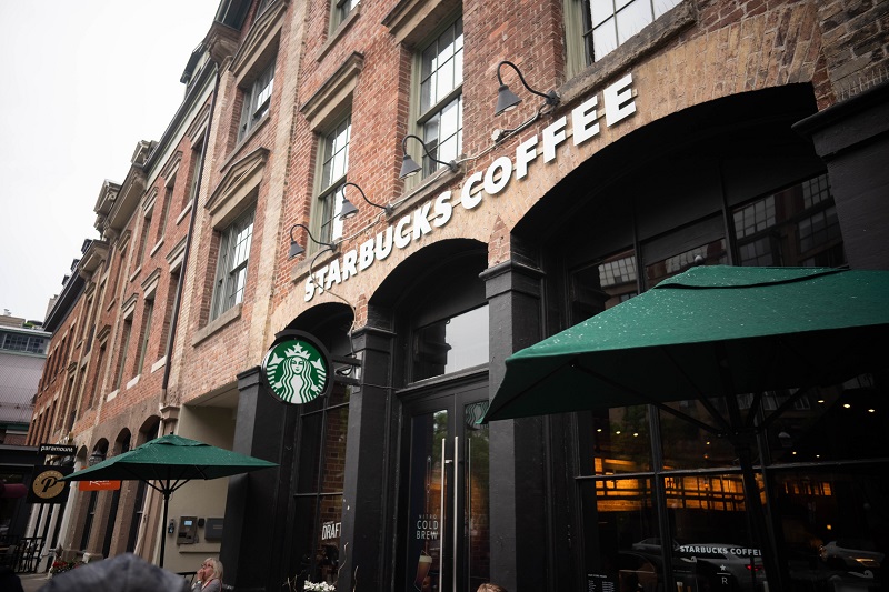 A Difficult Customer at Starbucks