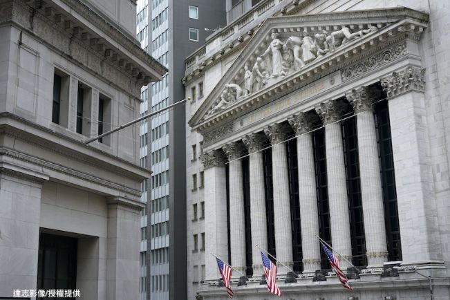 How to Brace for a Stock Market Crash