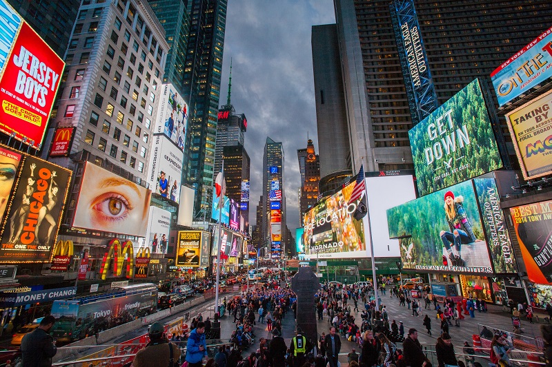 A-Mei Appears on Times Square Billboard