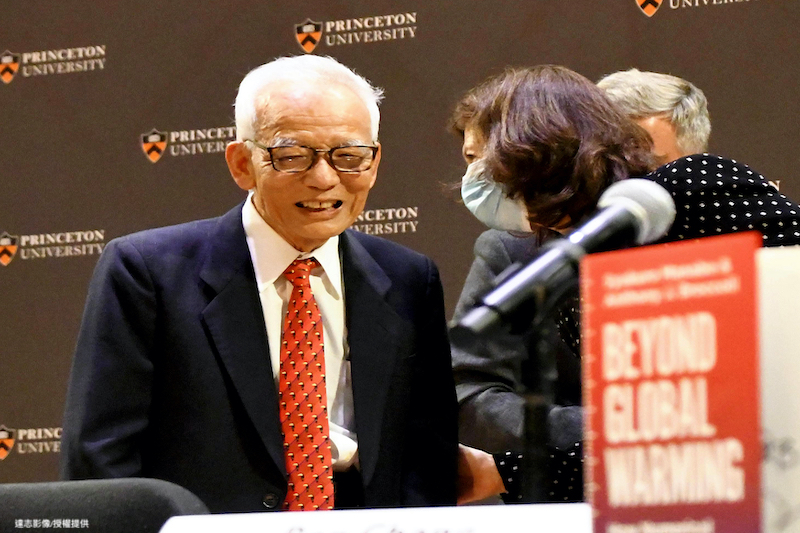 Nobel Prize in Physics Recognizes Three Scientists for Climate Work