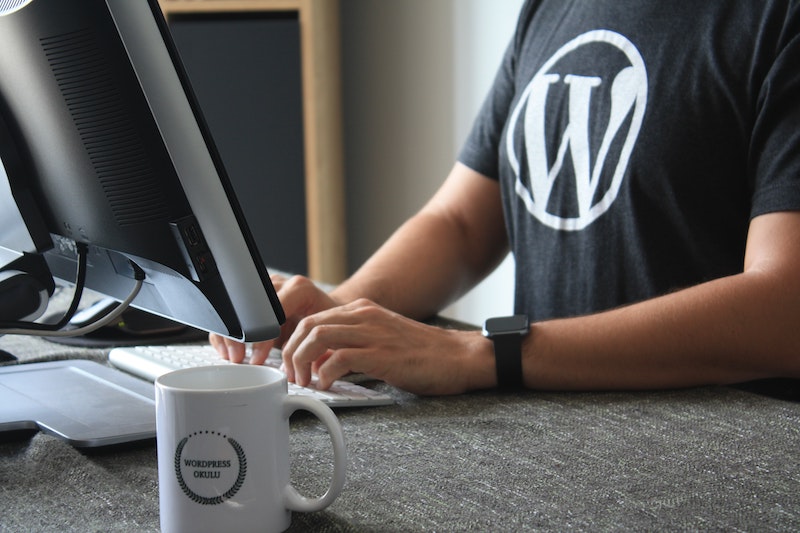 Knowing Editor Jobs