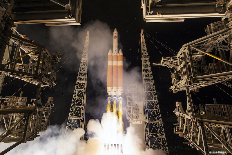 NASA Spacecraft Makes Contact With Sun