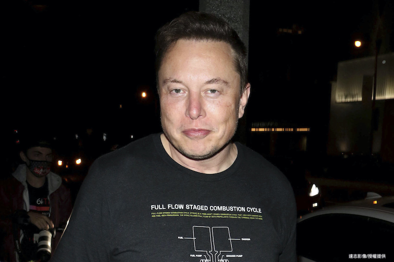 Musk Says Civilization Will Crumble Because of Low Birth Rates