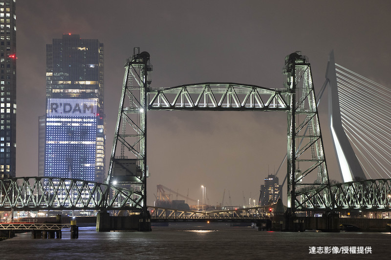 Rotterdam to Dismantle Historic Bridge for Jeff Bezos’ Superyacht