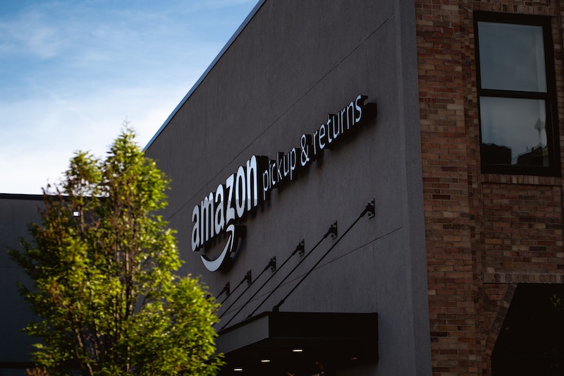 Worker Exodus and High Turnover at Amazon