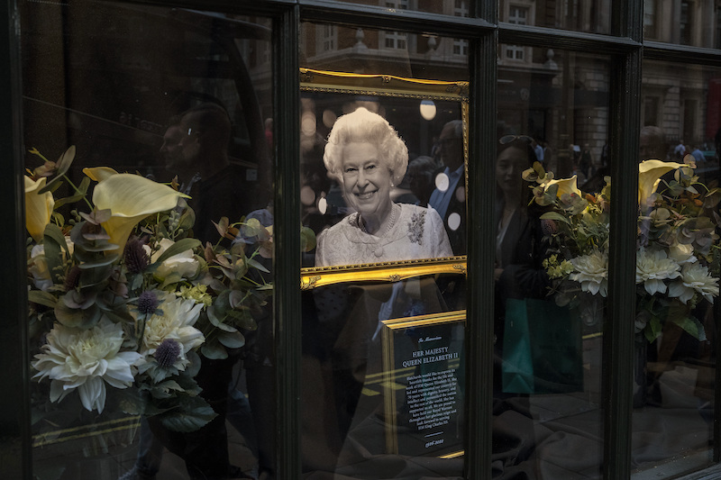 Queen Elizabeth II Dies at 96