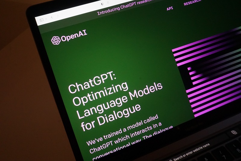 Google Not Far Away from Potential Disruption by AI Chatbots