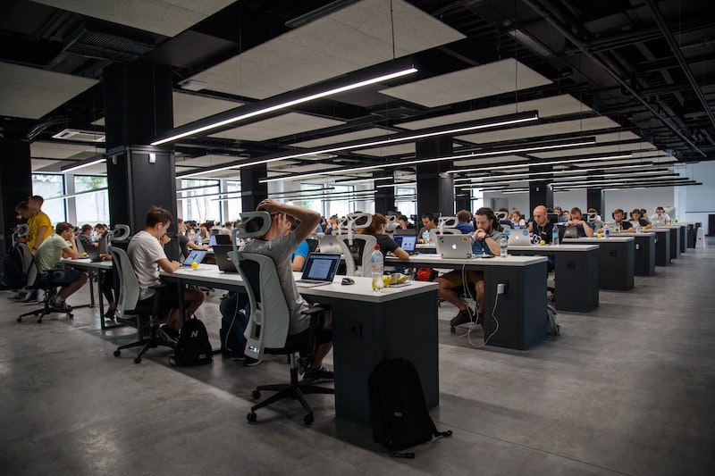 A Four-Day Workweek in Taiwan? Not So Fast!