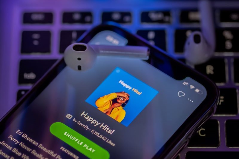 Spotify App May Be Adding Full-Length Music Videos