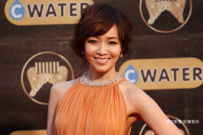 MAC Criticizes Taiwanese Entertainers’ China Posts