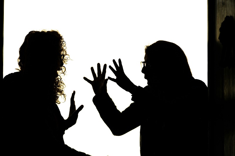 Tragic Street Murder in New Taipei: Man Kills Wife and Sister-in-Law, Then Surrenders