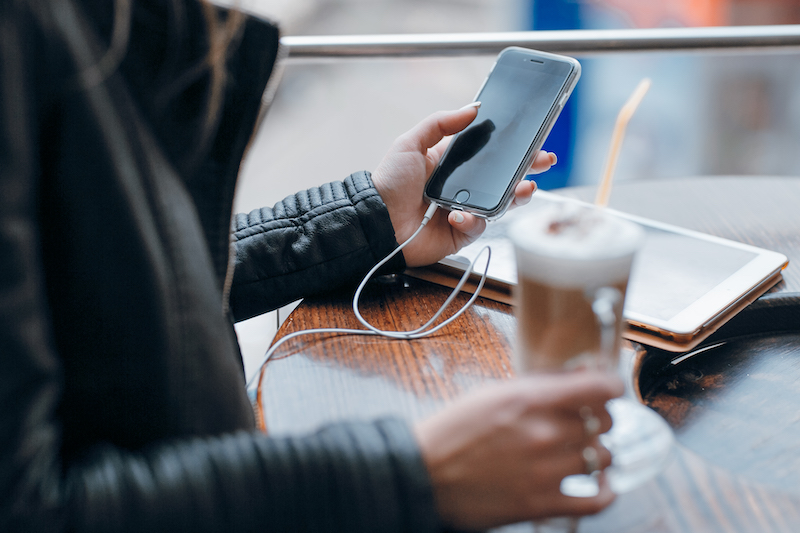 At Starbucks: Charging the Phone